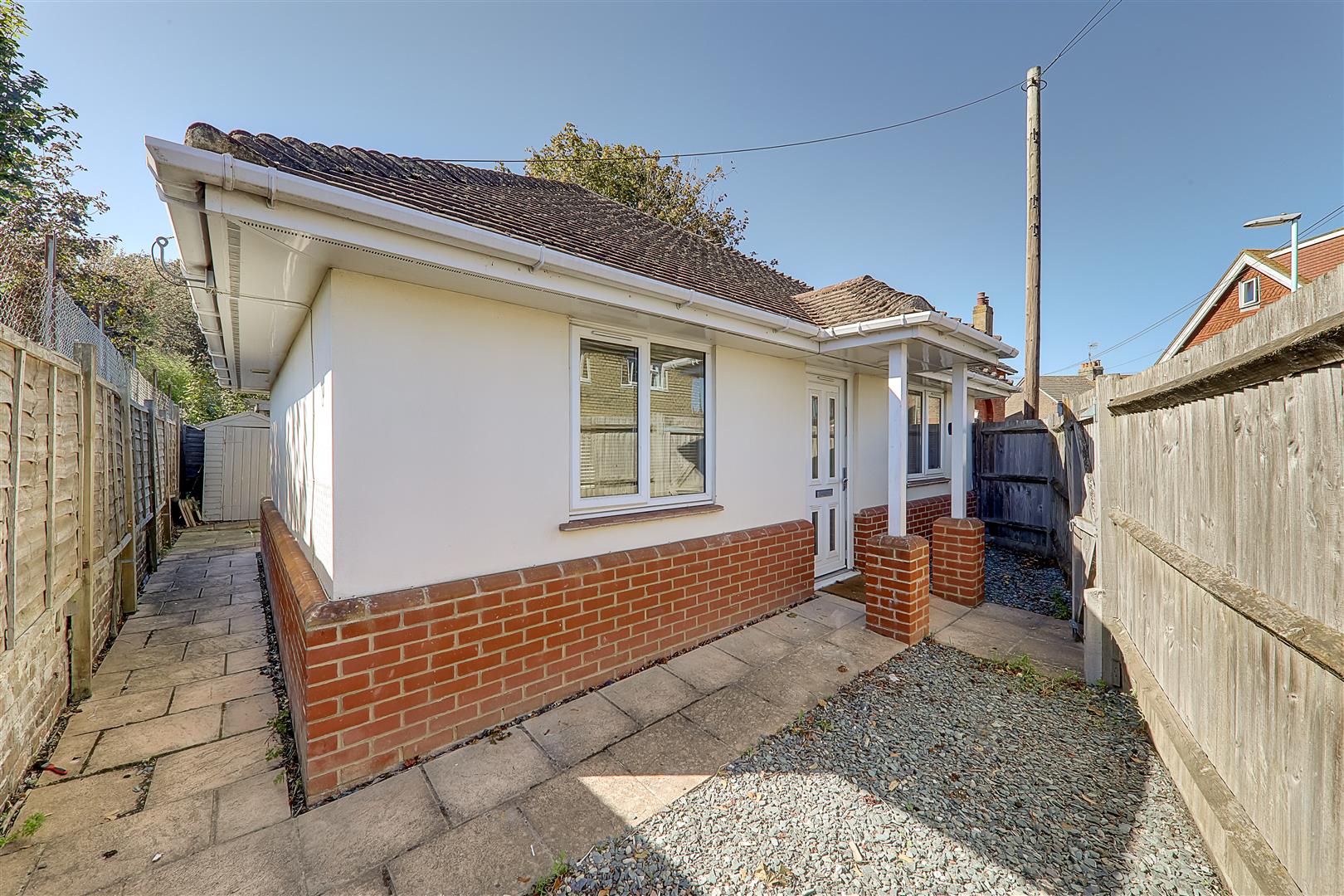 Bungalow - Detached | Penfold Road, Worthing, BN14 | To Let
